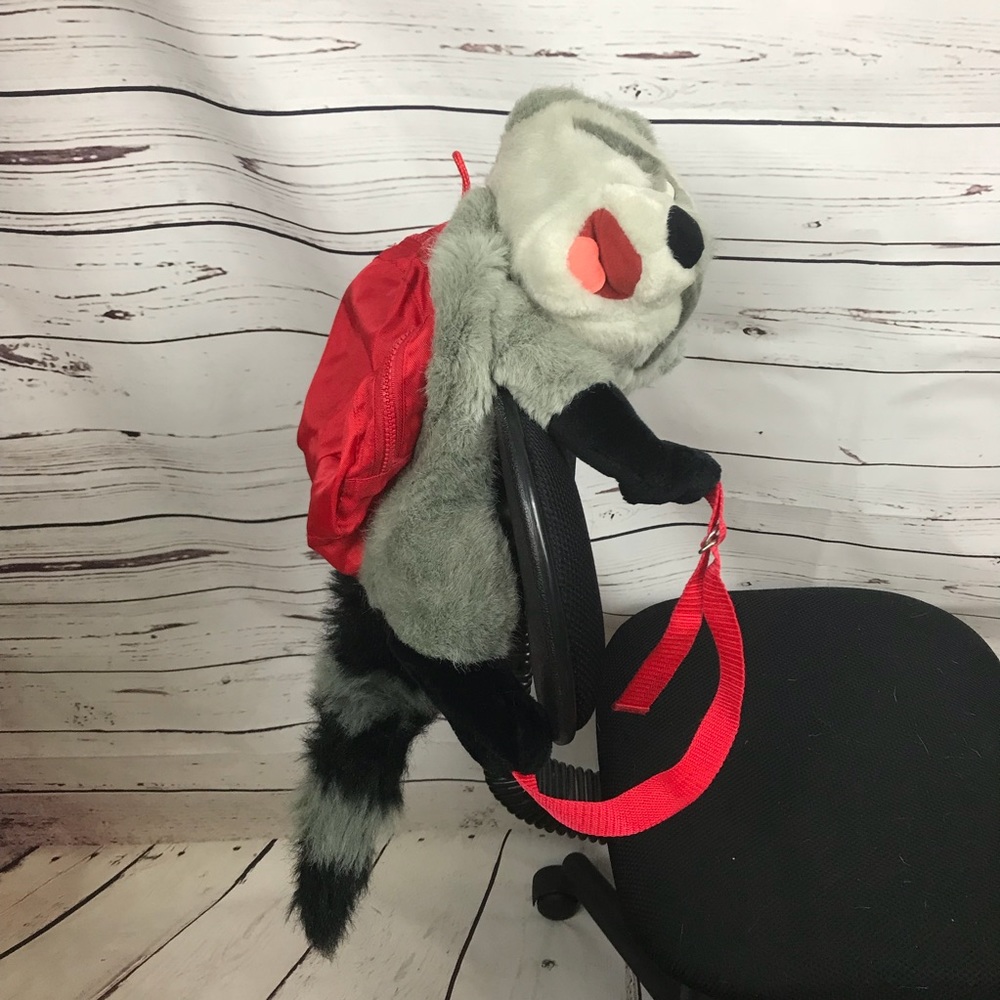 Meeko back pack